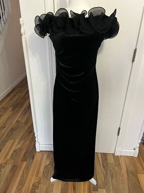 Xscape Black Strapless Velvet Gown with Sculptural Ruffle Neckline, Size 10